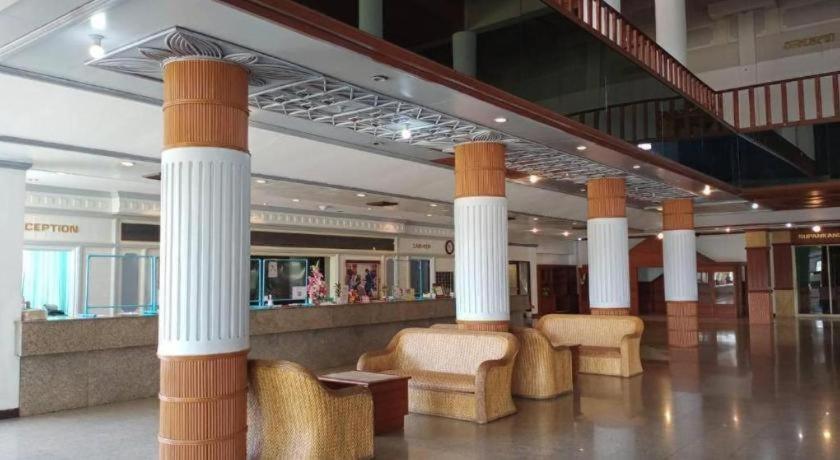 Pailyn Hotel Sukhothai Esterno foto