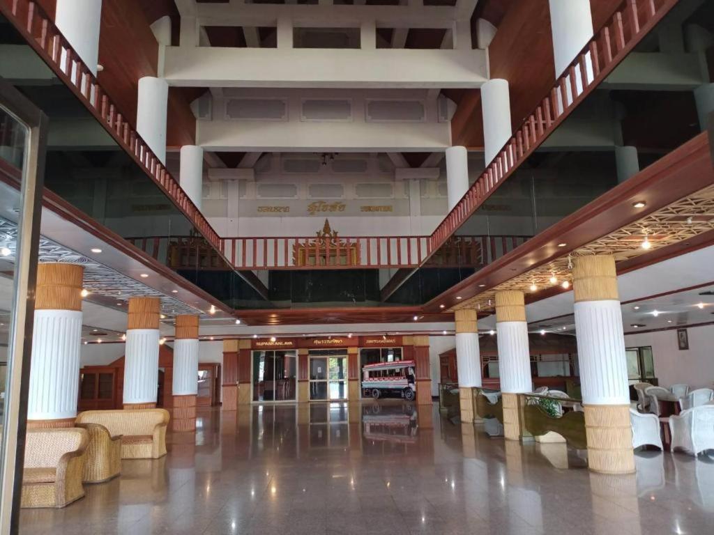 Pailyn Hotel Sukhothai Esterno foto