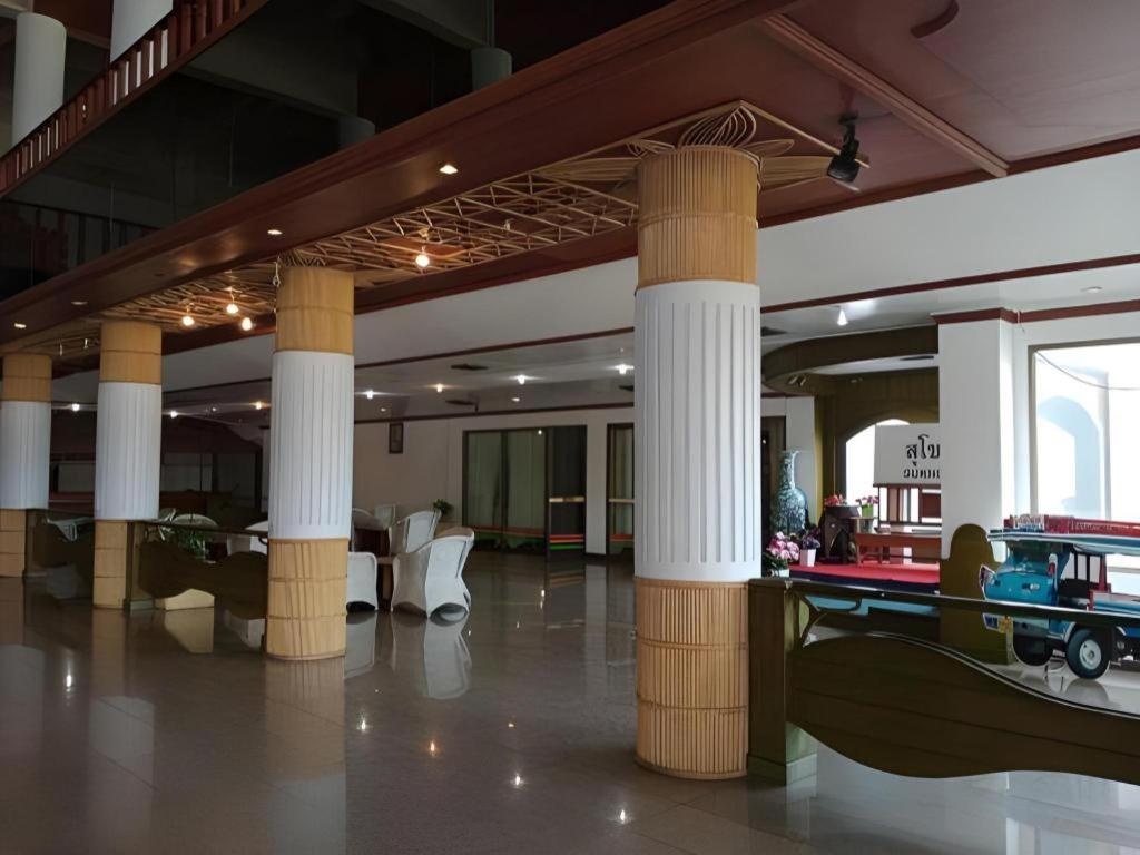 Pailyn Hotel Sukhothai Esterno foto
